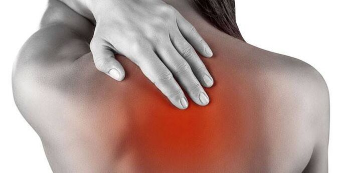 back pain with osteochondrosis in the chest