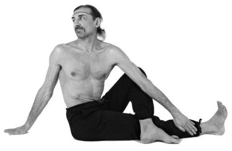 Exercise of Twisting Marichiasan